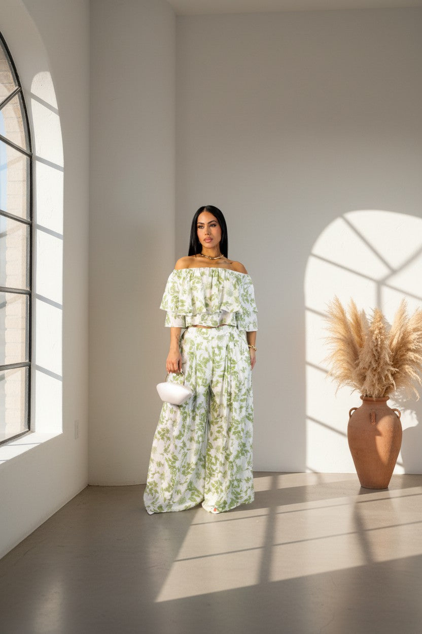 Santorini Scallop Two-Piece Set